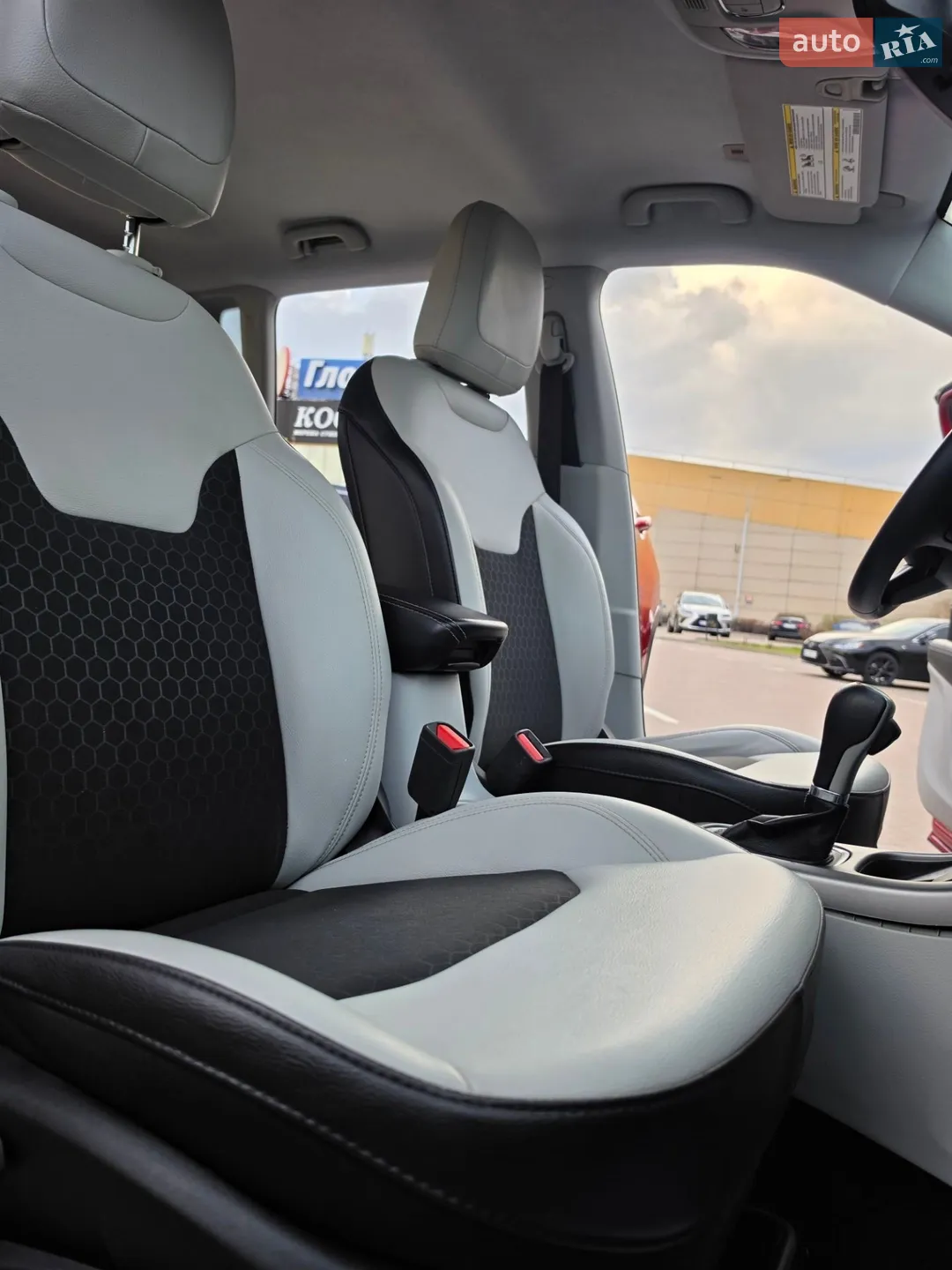 2019 Jeep Compass - мініатюра 40