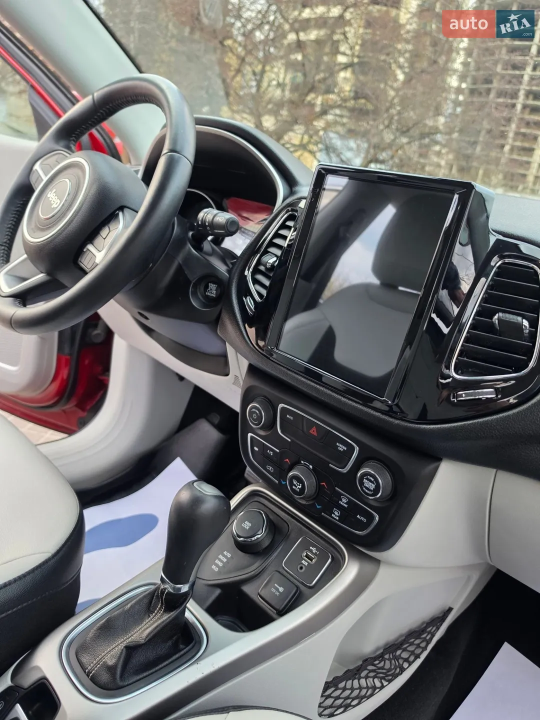 2019 Jeep Compass - мініатюра 42
