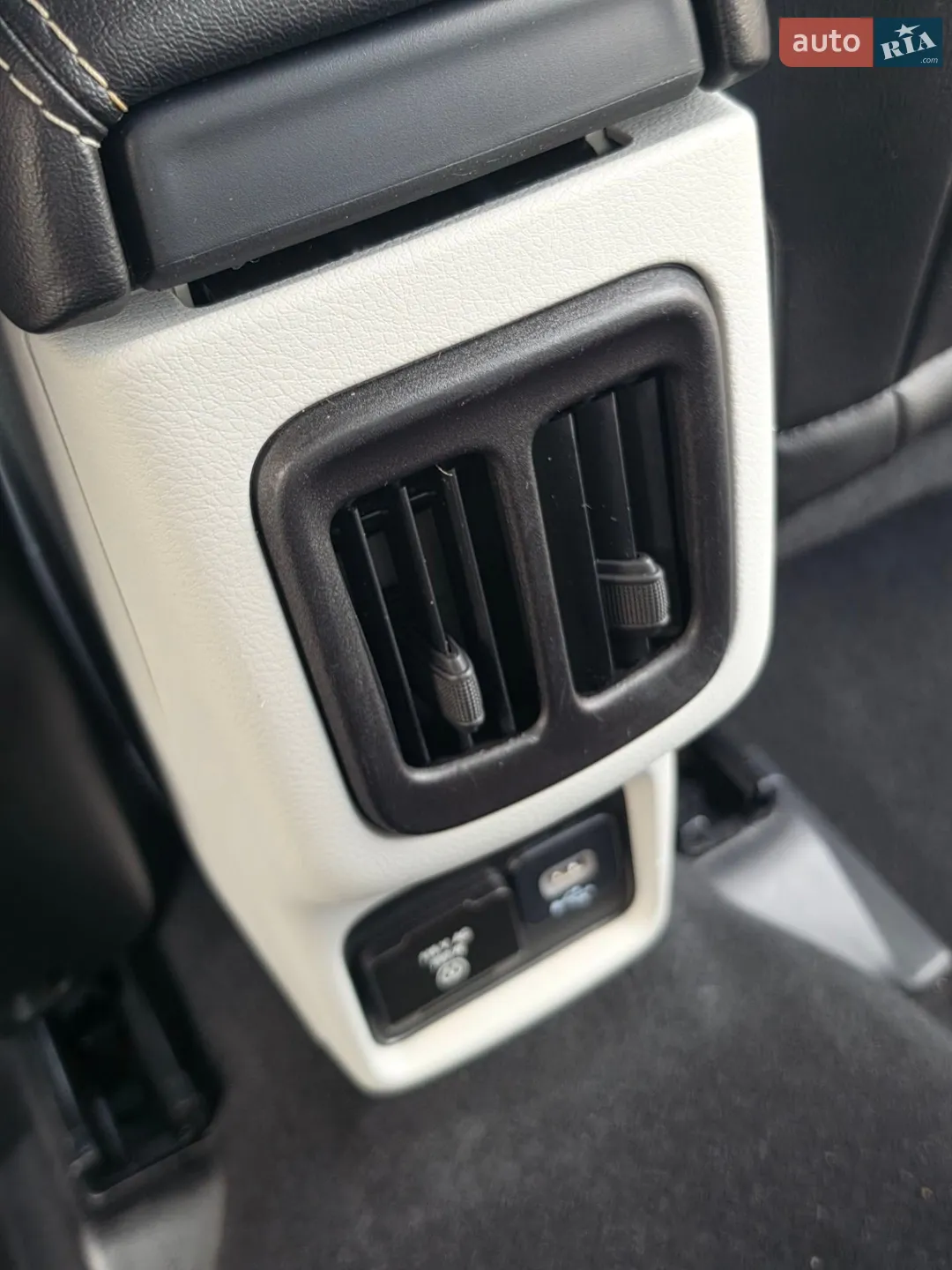 2019 Jeep Compass - мініатюра 68