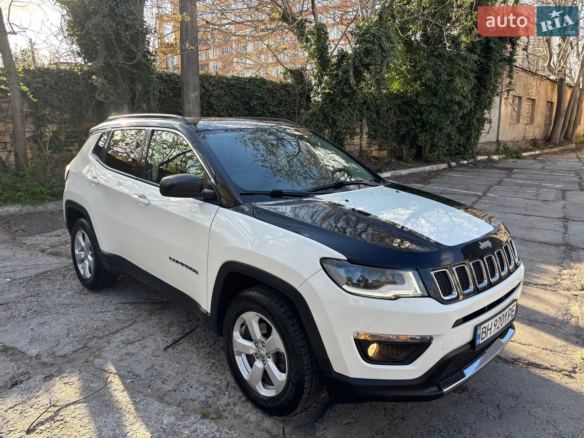 2019 Jeep Compass - мініатюра 2