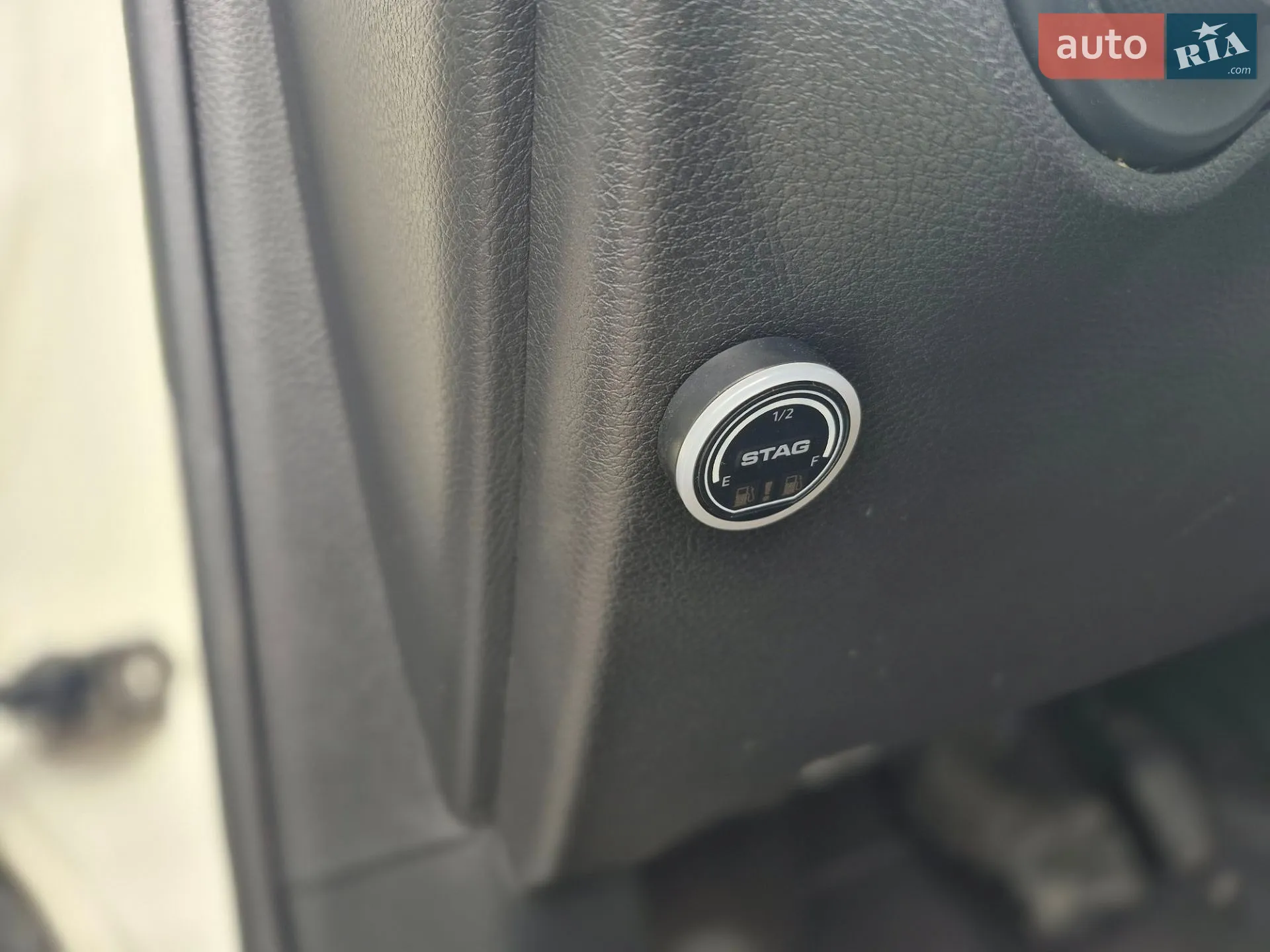 2018 Jeep Compass - мініатюра 17