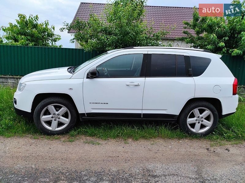 Внедорожник / Кроссовер Jeep Compass 2011 в Житомире