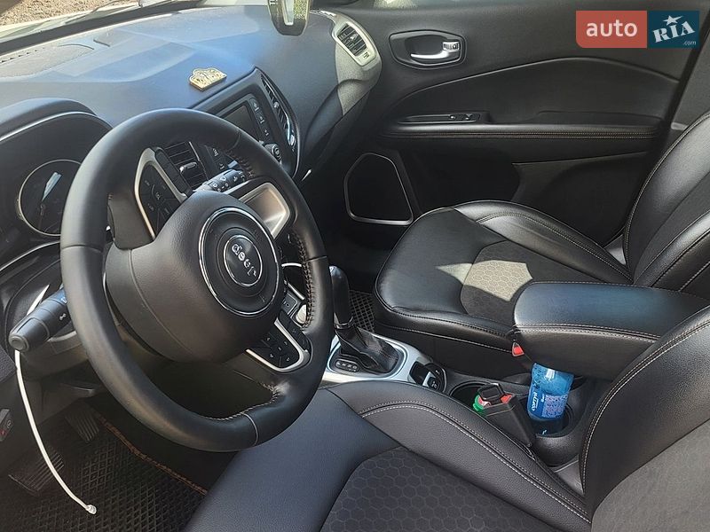 Позашляховик / Кросовер Jeep Compass 2017 в Києві