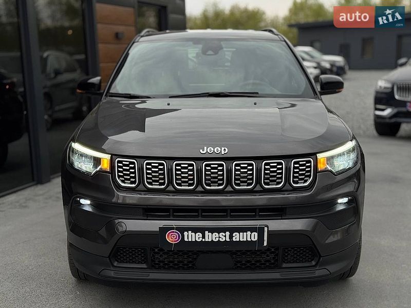 Внедорожник / Кроссовер Jeep Compass 2023 в Ровно