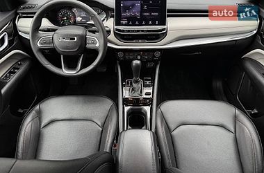 Внедорожник / Кроссовер Jeep Compass 2023 в Ровно