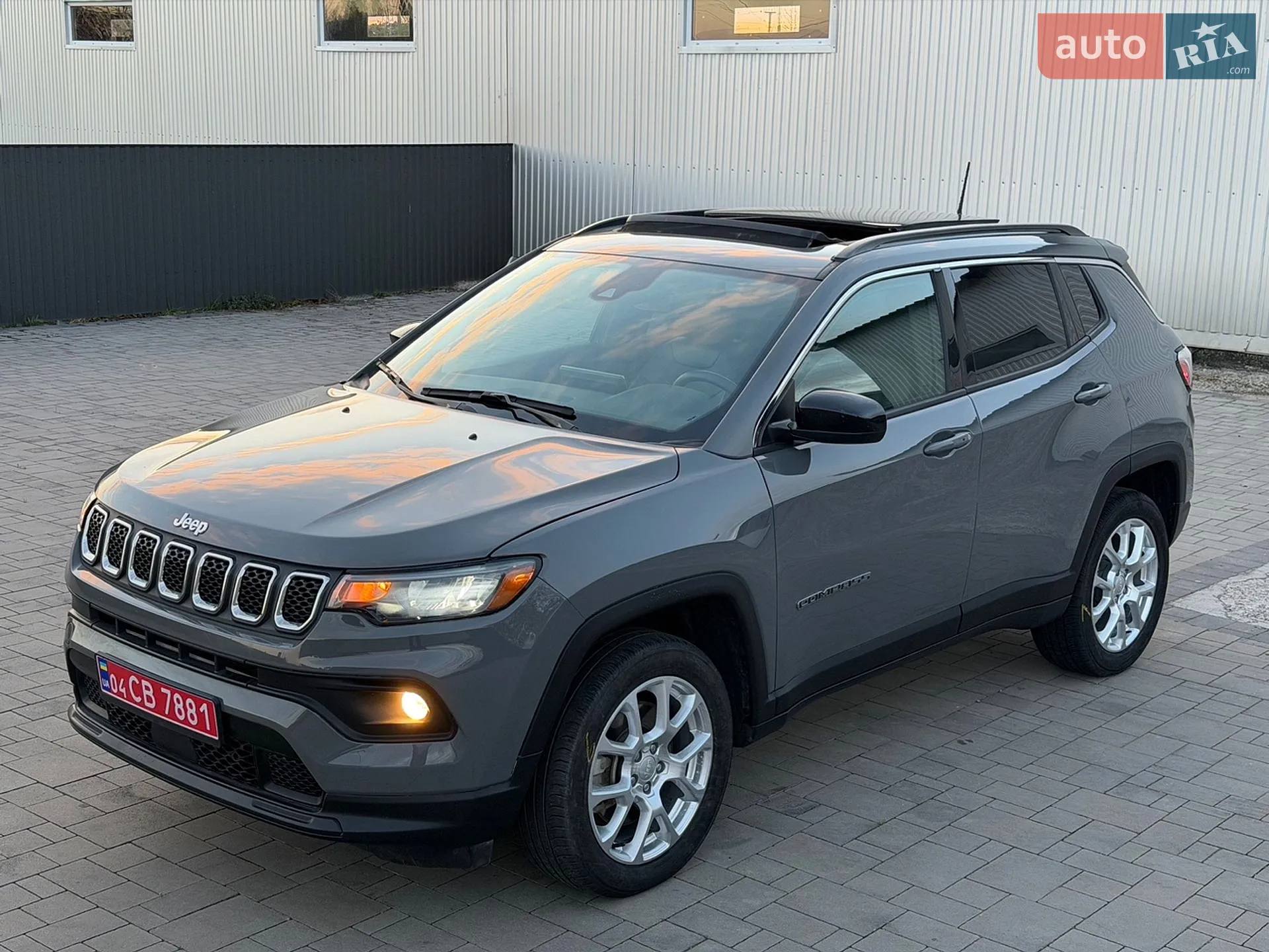 2023 Jeep Compass - мініатюра 2