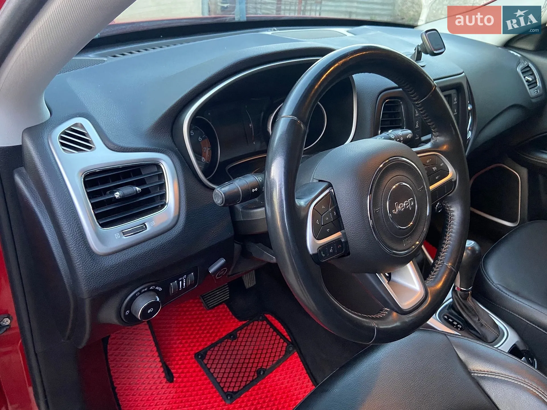 2018 Jeep Compass - мініатюра 17