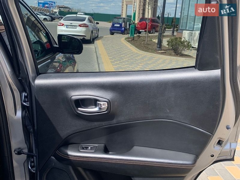 Позашляховик / Кросовер Jeep Compass 2019 в Одесі