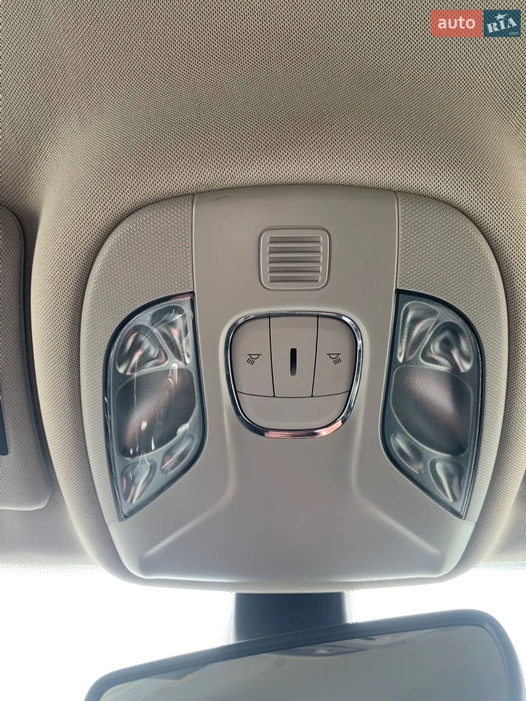 2019 Jeep Compass - мініатюра 18