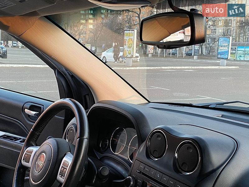 Внедорожник / Кроссовер Jeep Compass 2016 в Броварах