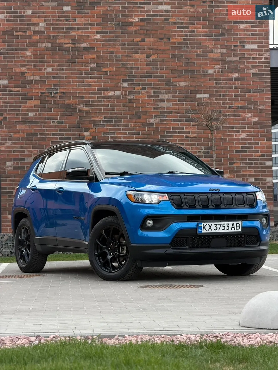 2022 Jeep Compass - мініатюра 3