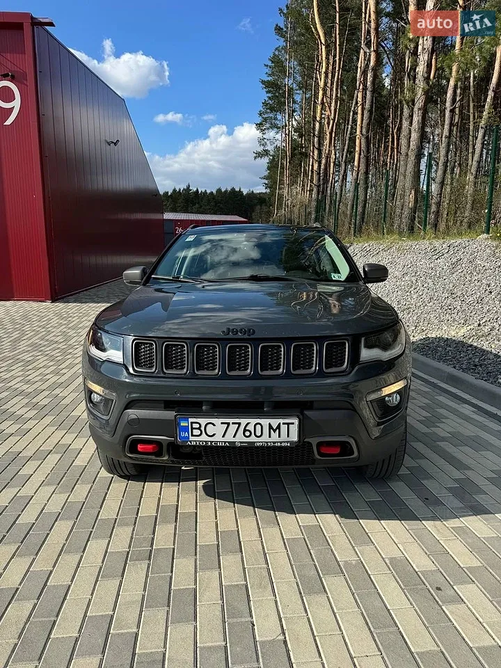 2017 Jeep Compass - мініатюра 12