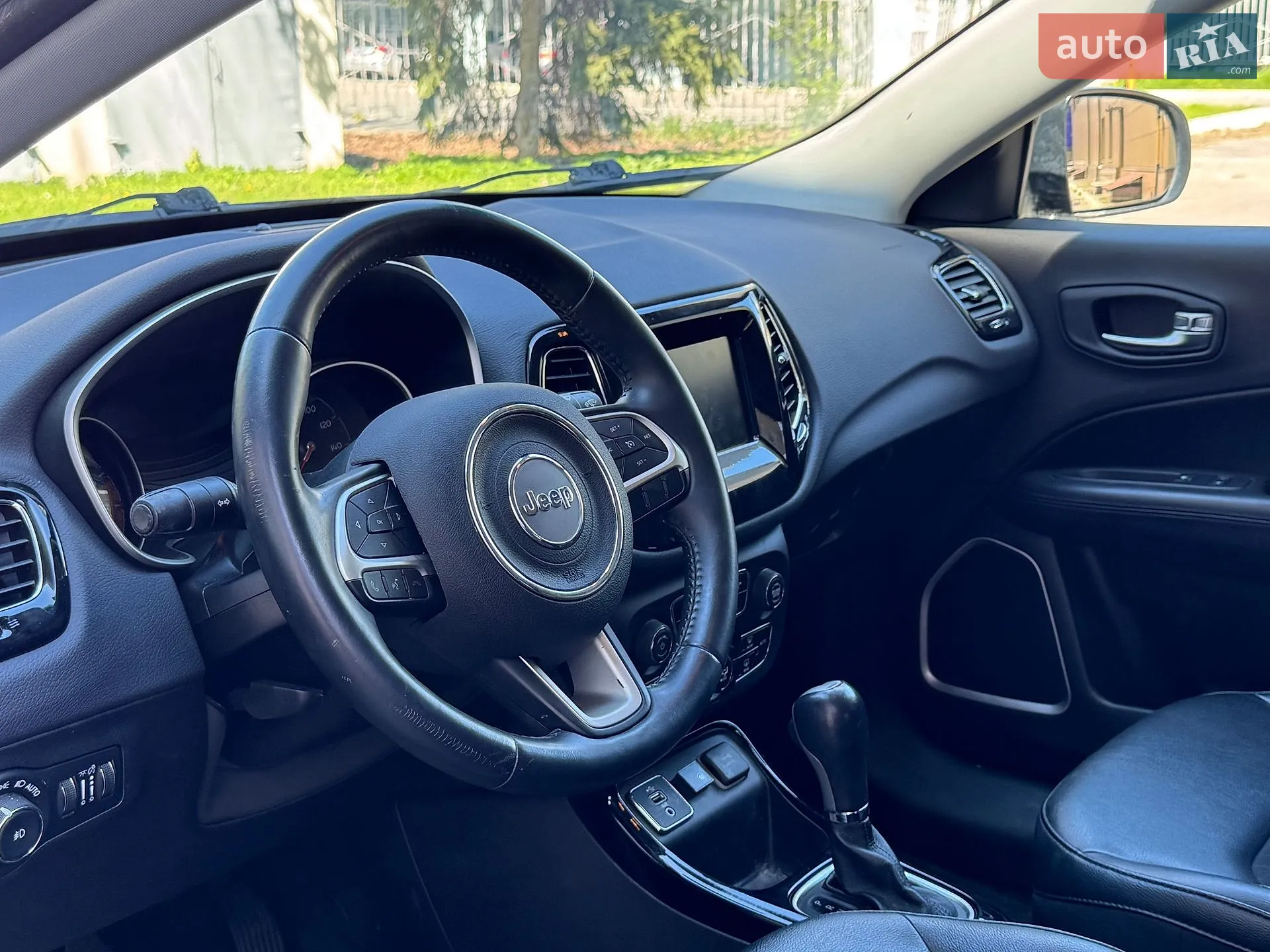 2018 Jeep Compass - мініатюра 3