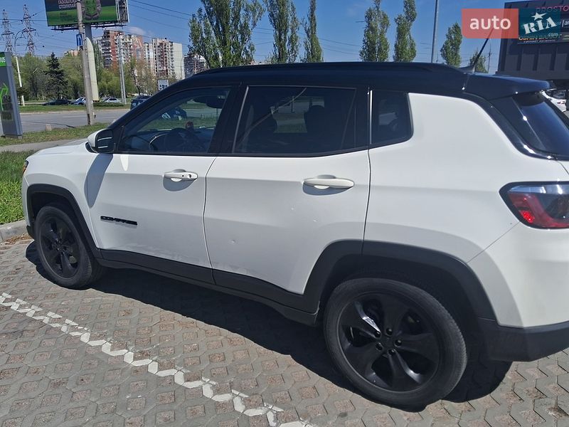 Позашляховик / Кросовер Jeep Compass 2020 в Києві