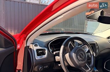 Внедорожник / Кроссовер Jeep Compass 2017 в Чернигове