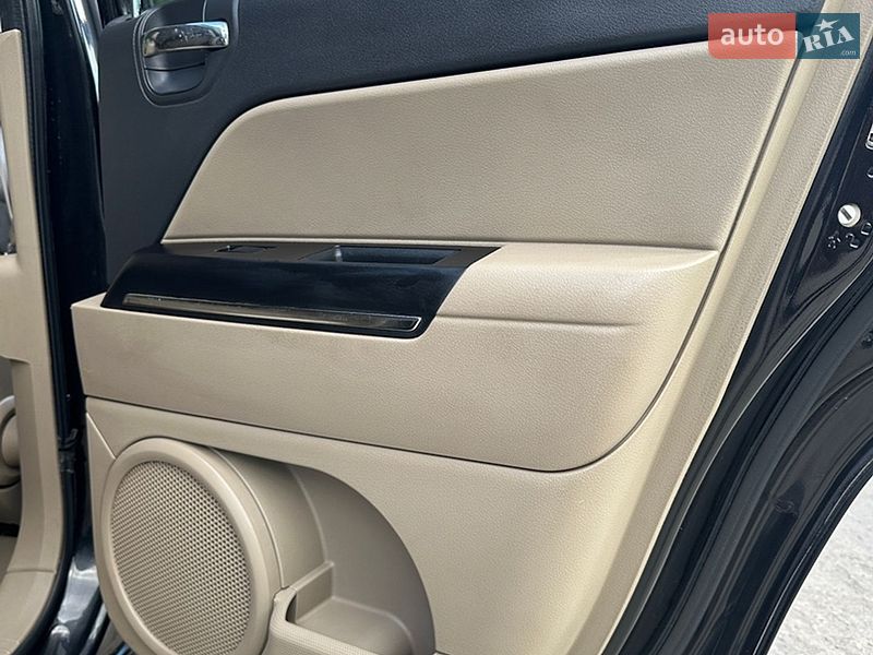 Позашляховик / Кросовер Jeep Compass 2011 в Мурованих Курилівцях