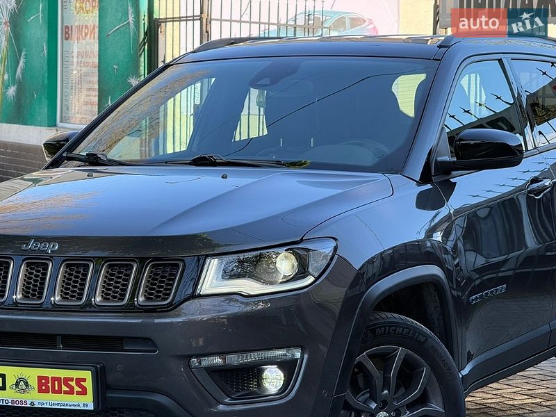Внедорожник / Кроссовер Jeep Compass 2020 в Николаеве