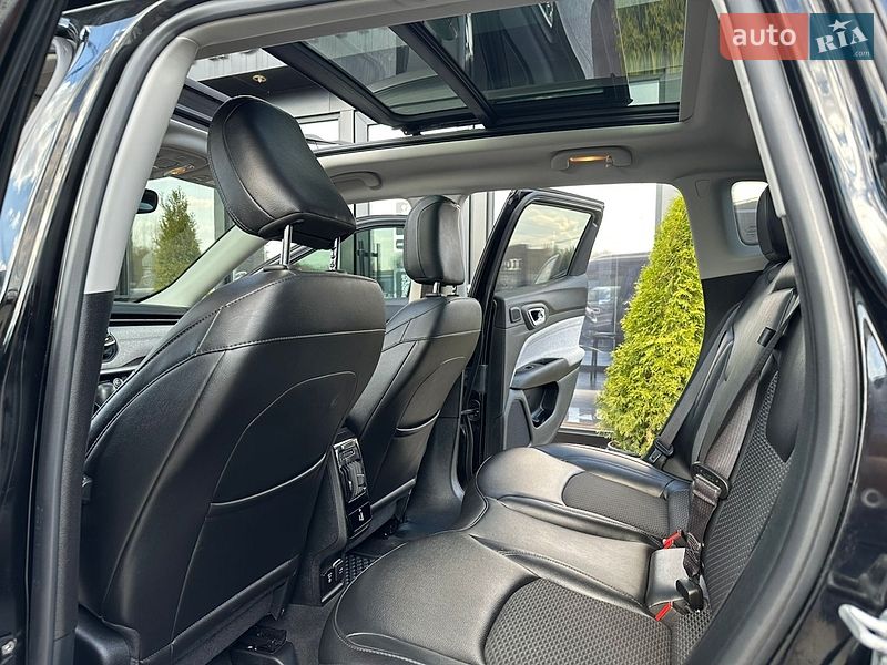 Внедорожник / Кроссовер Jeep Compass 2022 в Харькове