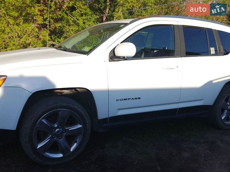 Внедорожник / Кроссовер Jeep Compass 2014 в Днепре