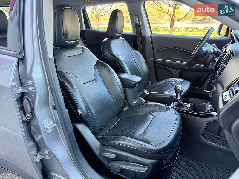 Позашляховик / Кросовер Jeep Compass 2019 в Києві