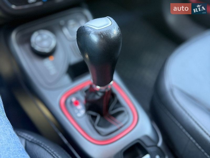 Внедорожник / Кроссовер Jeep Compass 2019 в Сумах