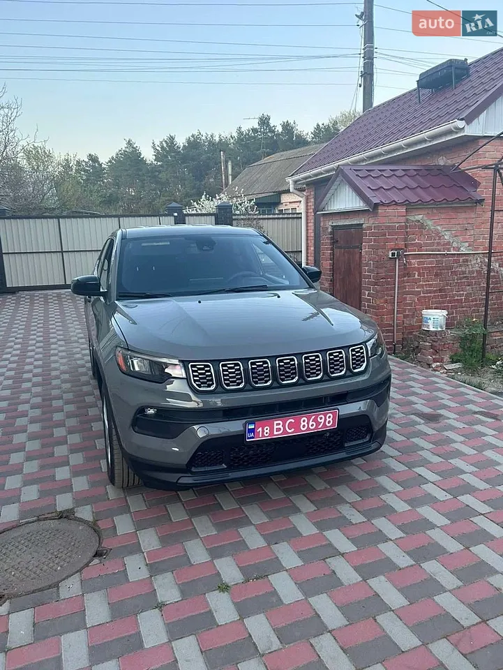 2022 Jeep Compass - мініатюра 24