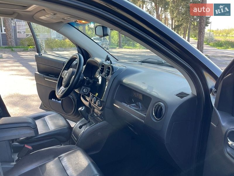 Внедорожник / Кроссовер Jeep Compass 2012 в Виннице