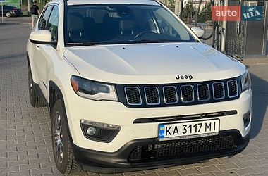 Внедорожник / Кроссовер Jeep Compass 2020 в Киеве