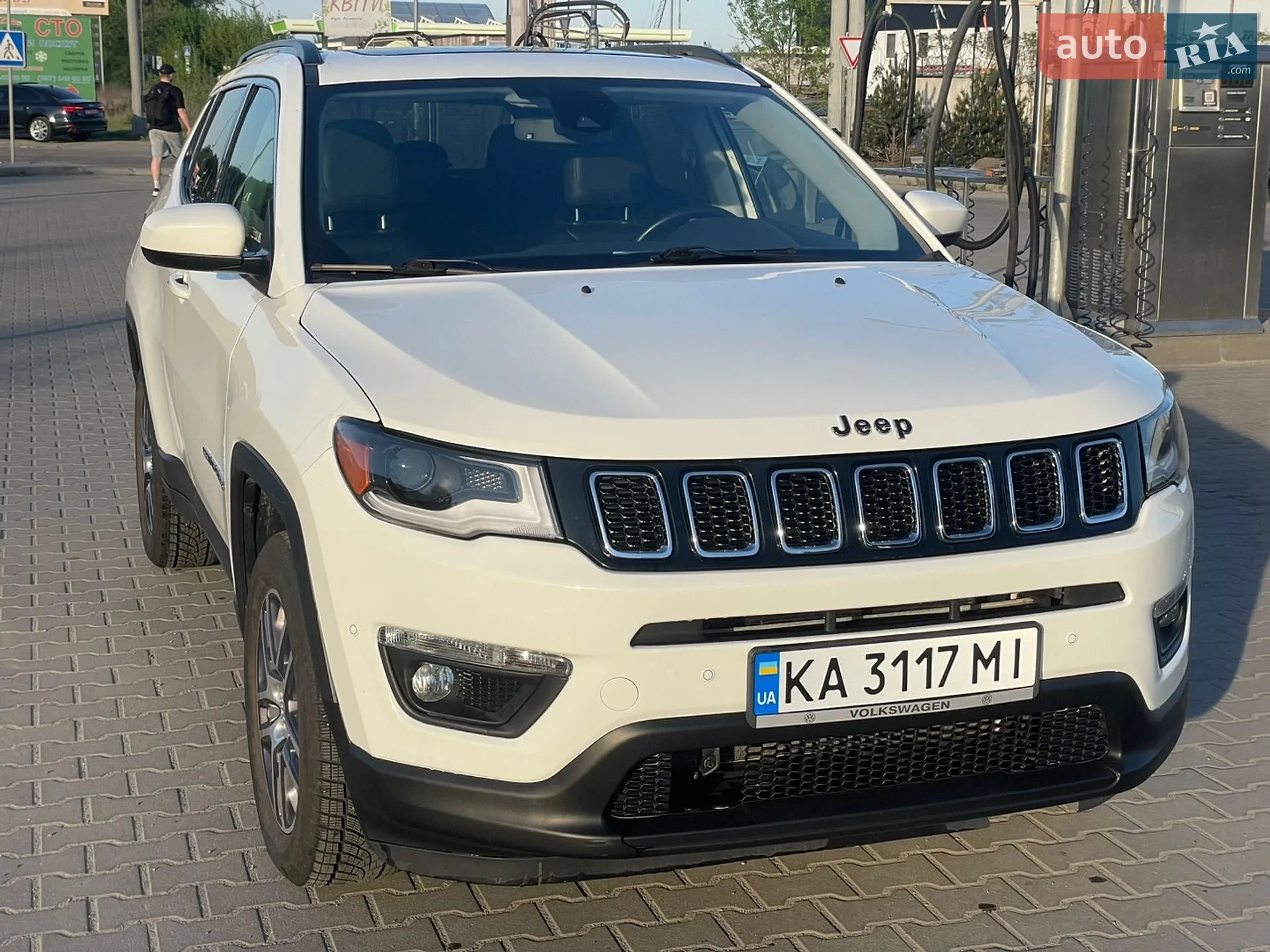 2020 Jeep Compass - фото 1