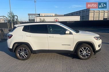 Внедорожник / Кроссовер Jeep Compass 2020 в Киеве