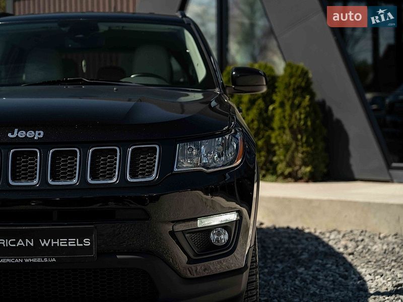 Позашляховик / Кросовер Jeep Compass 2019 в Чернівцях