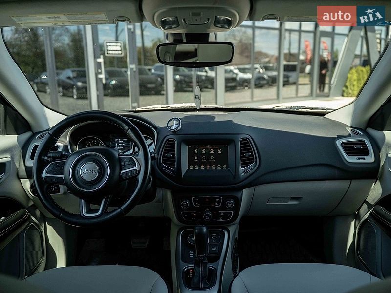 Позашляховик / Кросовер Jeep Compass 2019 в Чернівцях