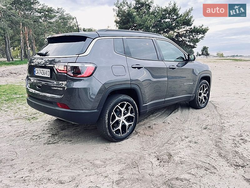 Позашляховик / Кросовер Jeep Compass 2024 в Черкасах