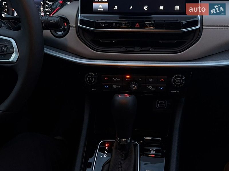 Позашляховик / Кросовер Jeep Compass 2024 в Черкасах