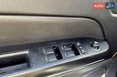 Позашляховик / Кросовер Jeep Compass 2011 в Києві