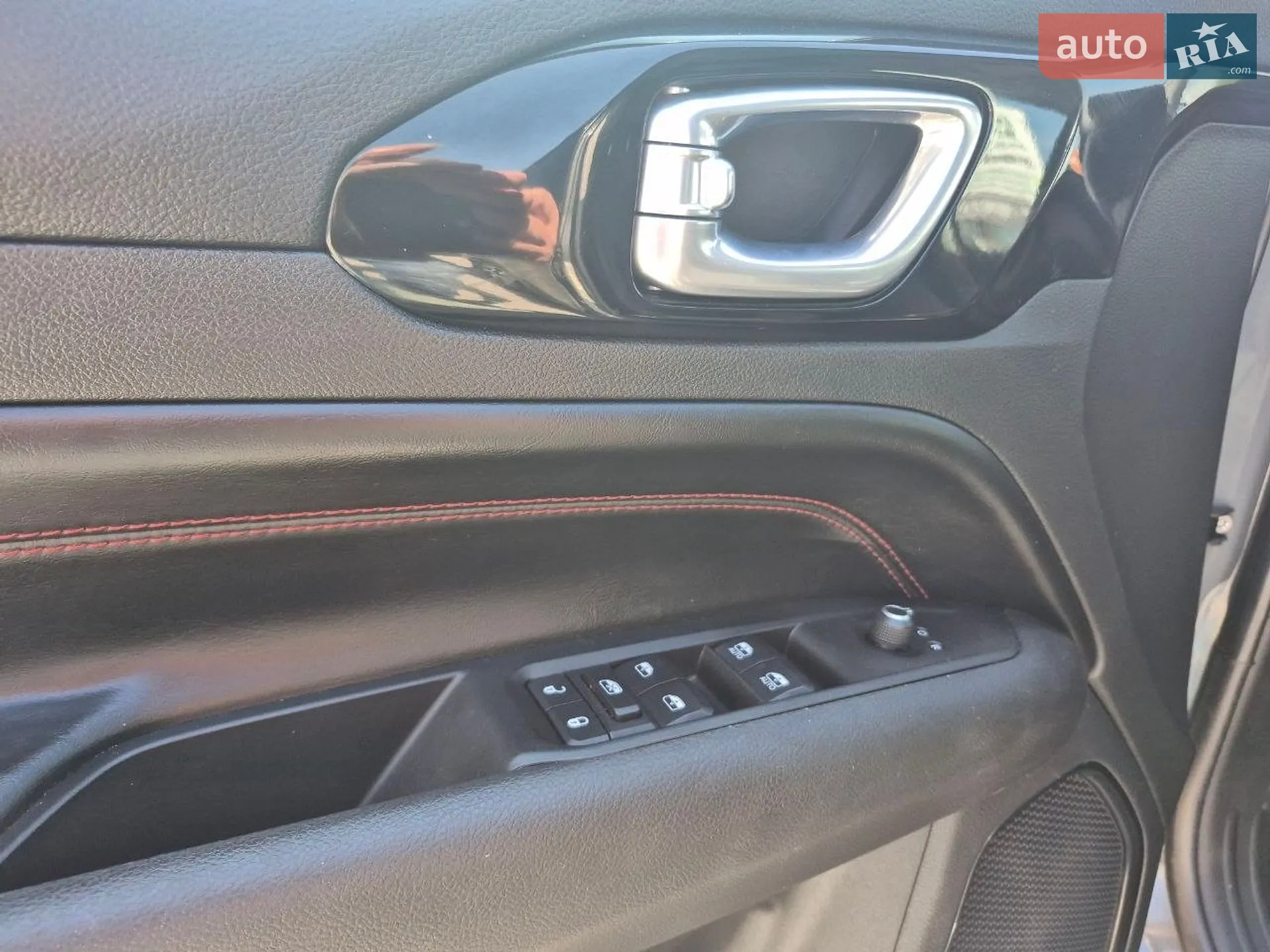 2021 Jeep Compass - мініатюра 14