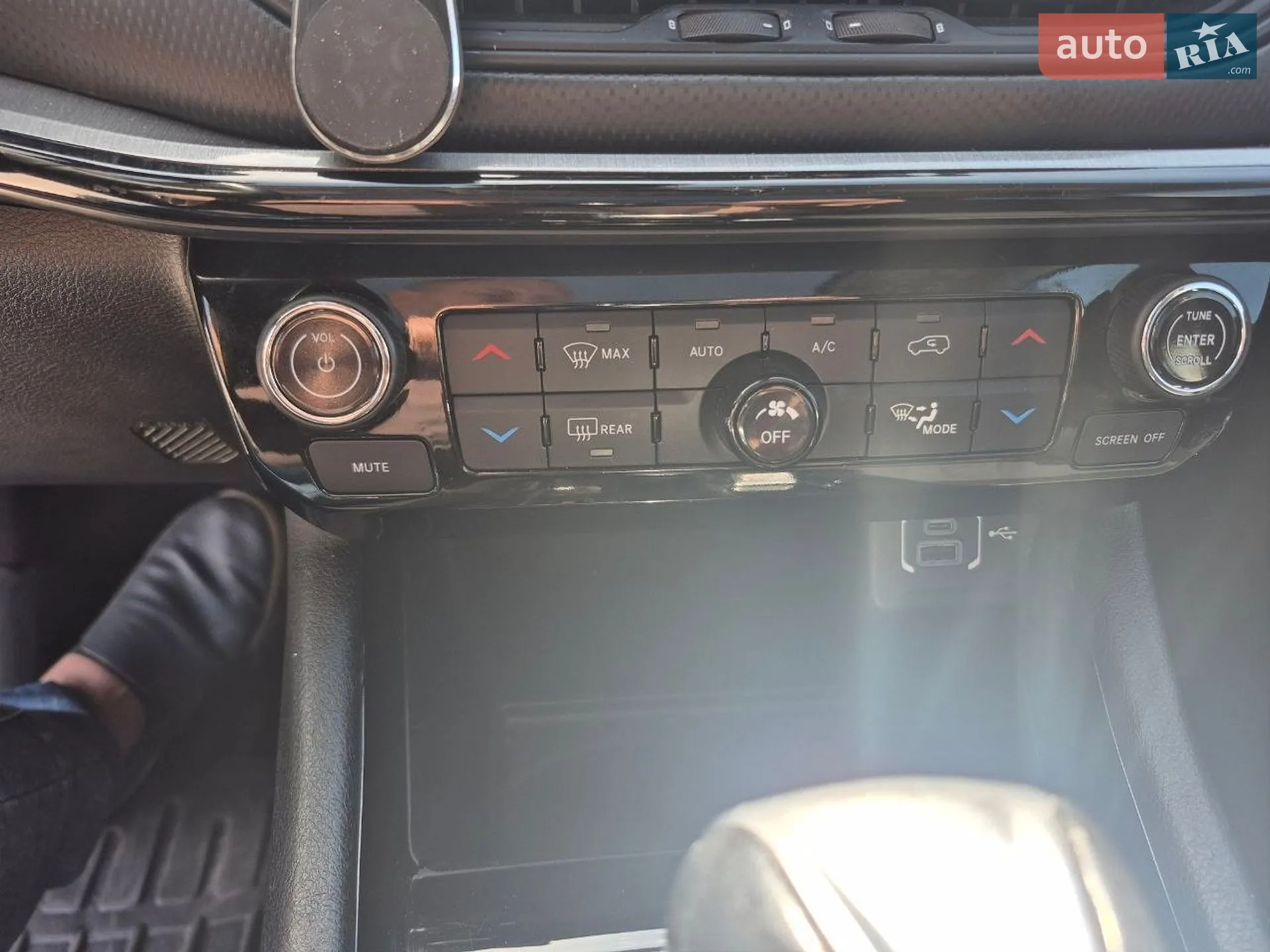 2021 Jeep Compass - мініатюра 19