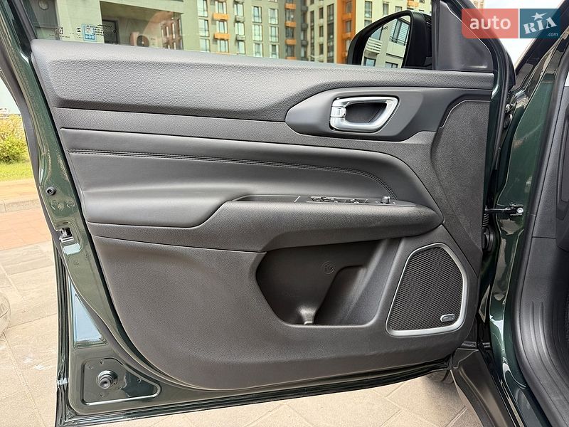 Внедорожник / Кроссовер Jeep Compass 2025 в Киеве