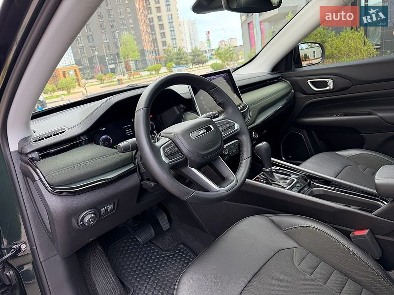 Внедорожник / Кроссовер Jeep Compass 2025 в Киеве