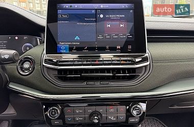 Внедорожник / Кроссовер Jeep Compass 2025 в Киеве