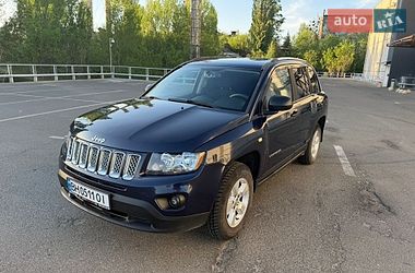 Внедорожник / Кроссовер Jeep Compass 2016 в Киеве