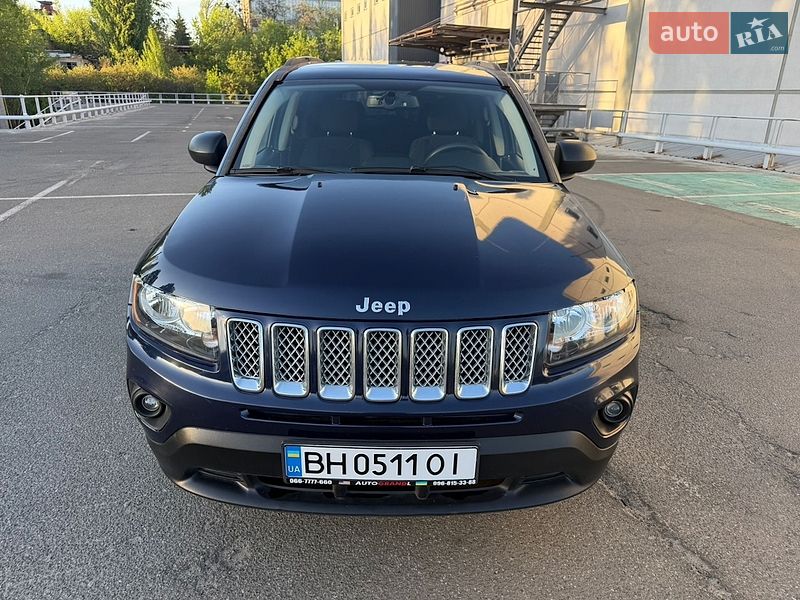 Внедорожник / Кроссовер Jeep Compass 2016 в Киеве
