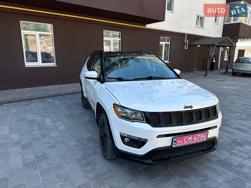 Внедорожник / Кроссовер Jeep Compass 2018 в Ахтырке