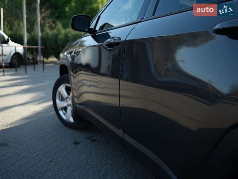 Внедорожник / Кроссовер Jeep Compass 2020 в Полтаве