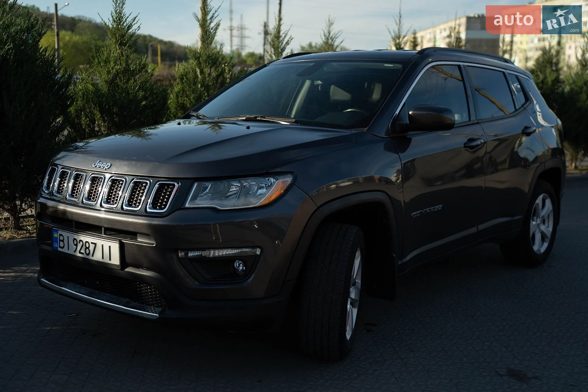 2020 Jeep Compass - мініатюра 2