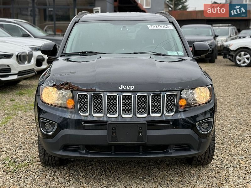 Внедорожник / Кроссовер Jeep Compass 2017 в Стрые