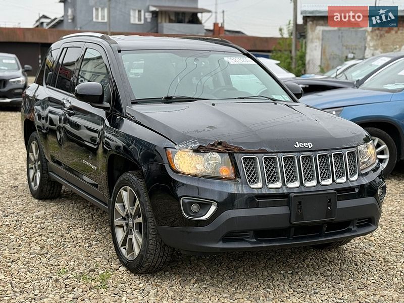 Внедорожник / Кроссовер Jeep Compass 2017 в Стрые