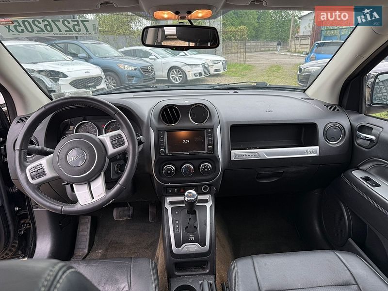 Внедорожник / Кроссовер Jeep Compass 2017 в Стрые