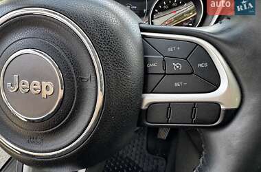 Внедорожник / Кроссовер Jeep Compass 2017 в Киеве