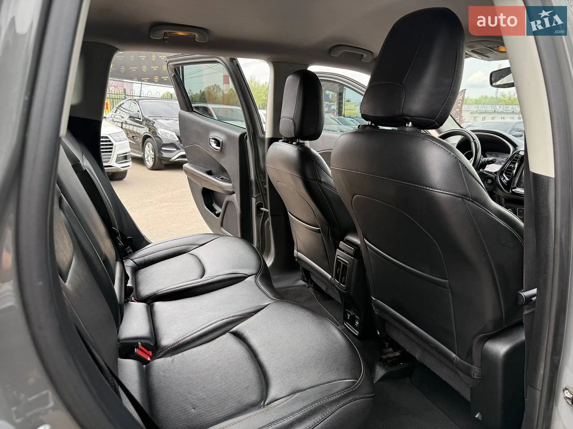 2020 Jeep Compass - мініатюра 18